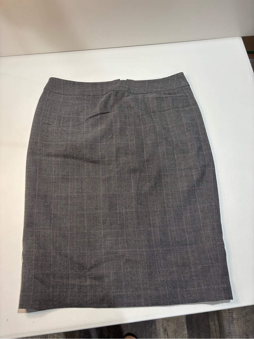 Relativity Gray Plaid Pencil Skirt